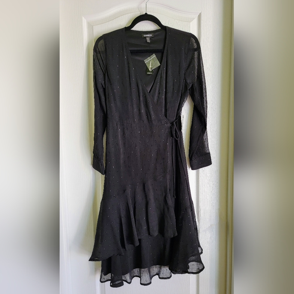 NWT EXPRESS Petite V-neck Wrap Black Dress, S